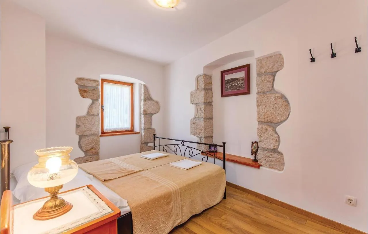 Lovely Home In Barci With Outdoor Swimming Pool בית נופש