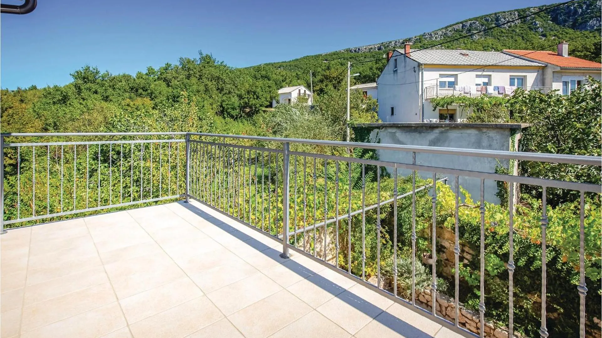 Lovely Home In Barci With Outdoor Swimming Pool 0*,